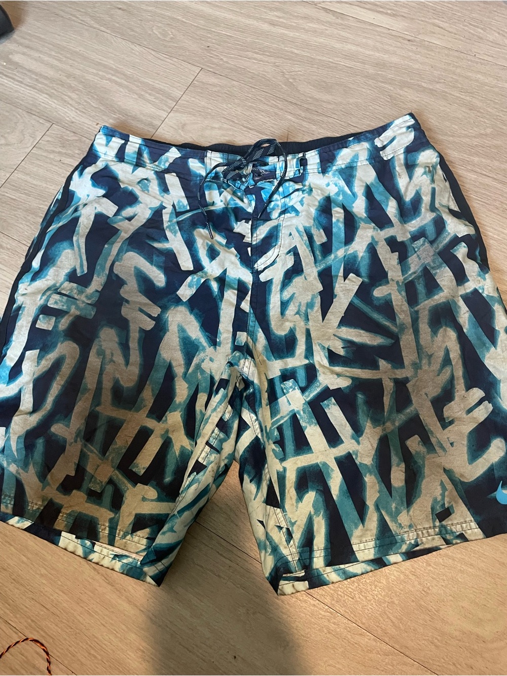 Nike Men's Teal and Navy Abstract Print Swim Trunks